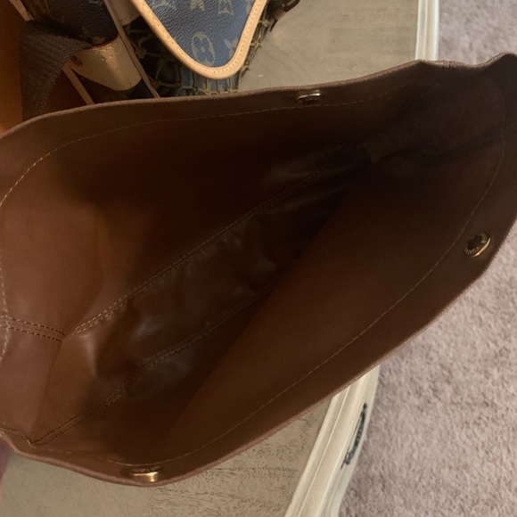 Louis Vuitton Congo PM Messenger - Picture 2 of 14